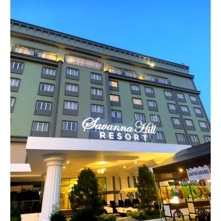 Savanna Hill Resort Ulu Tiram Exterior foto